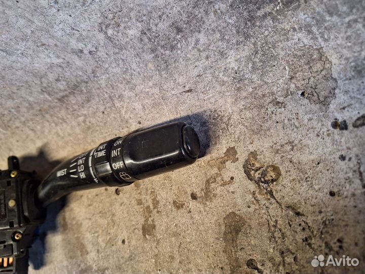 Подрулевой переключатель Toyota Carina E