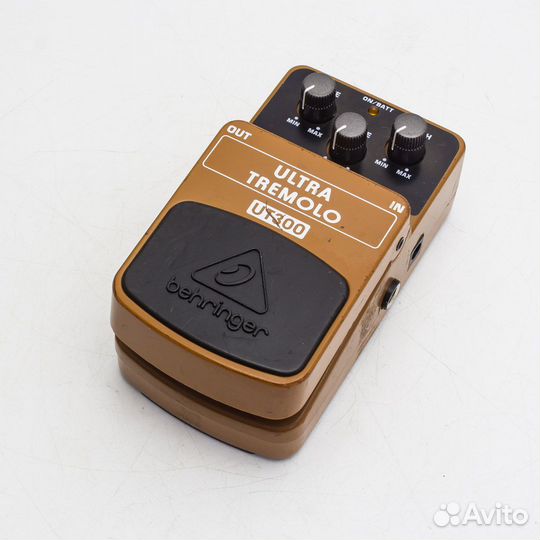 Behringer UT300 Ultra Tremolo