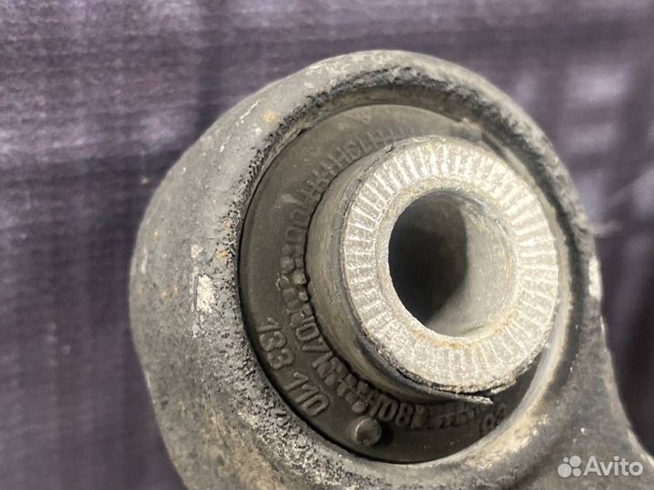 Стойка стабилизатора передняя Audi Allroad C5 BES