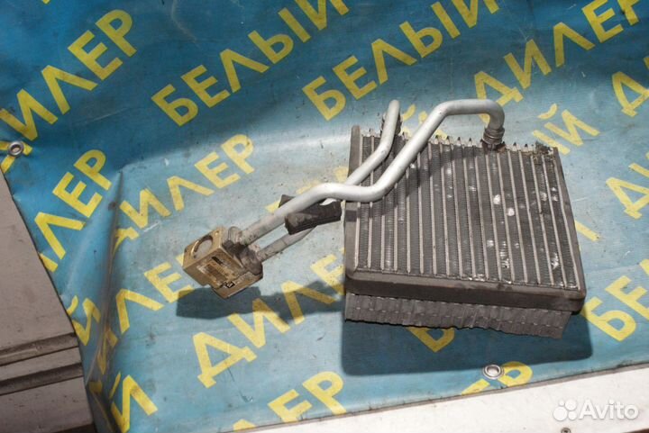 Радиатор кондиционера Volkswagen Bora