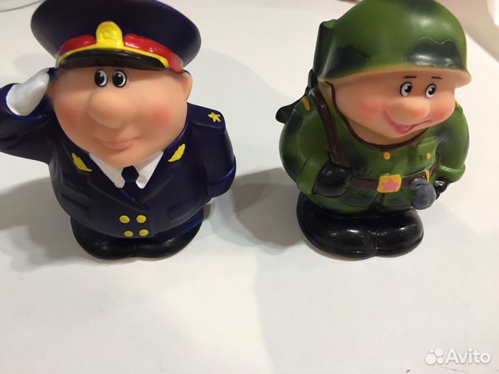 Игрушки резиновые