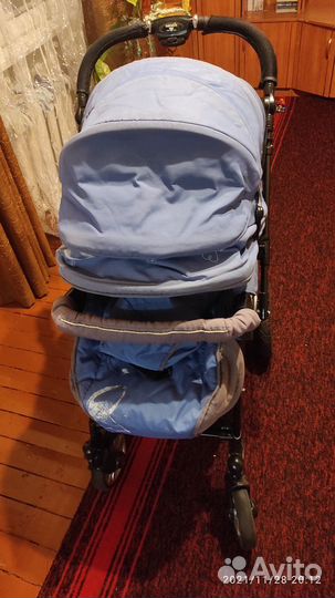 Прогулочная коляска capella