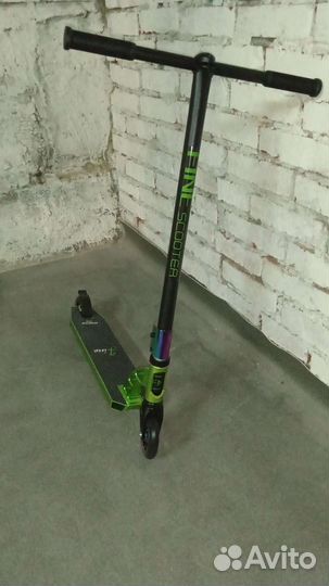 Самокат трюковой HIC