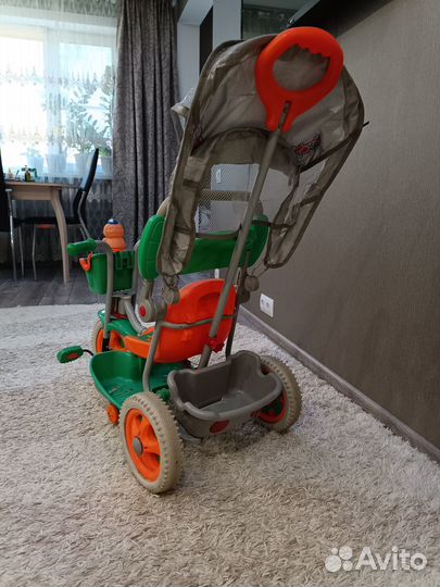 Трехколесный велосипед