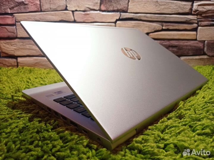 Премиум ультрабук HP Core i3-10110 8Gb NVMe 512Gb