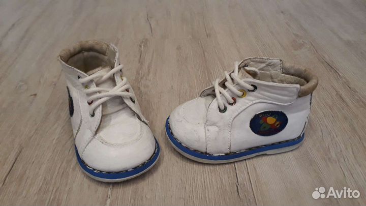 Пакет с вещами для мальчика до года+ботиночки