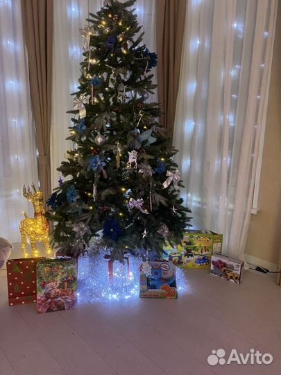 Елка искусственная