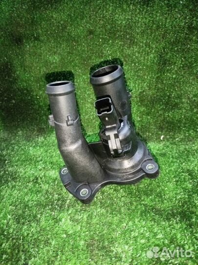 Термостат Ford C-Max MK1 hvdb