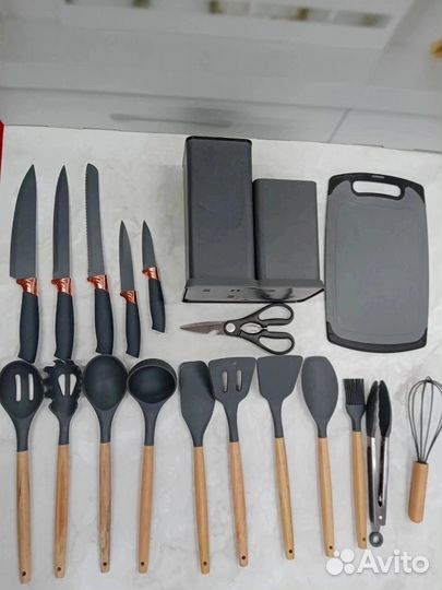 Набор кухонных принадлежностей 19 предметов