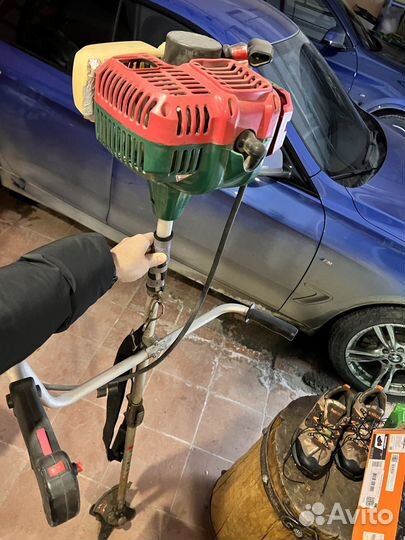 Коса бензиновая зубр/ триммер