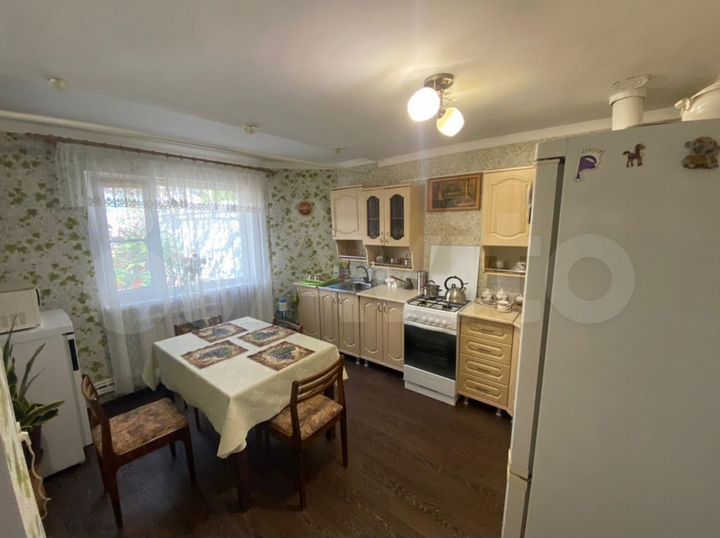 Дом 76 м² на участке 3 сот.