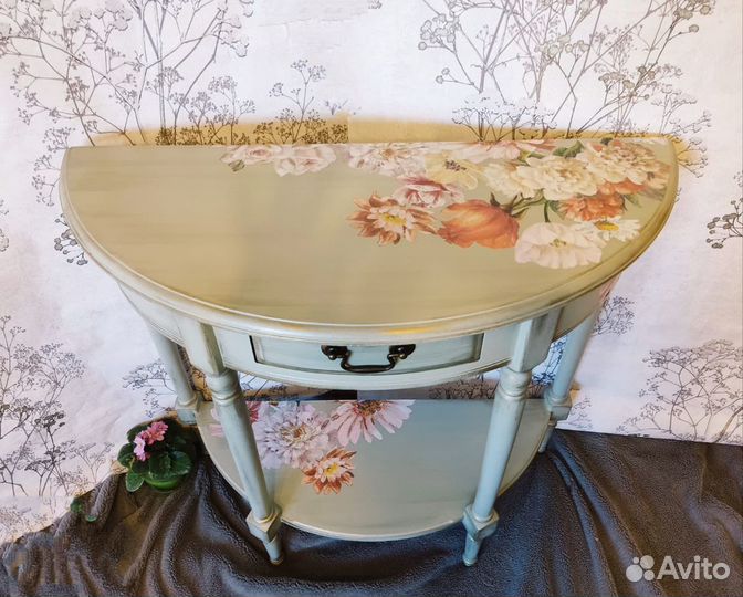 Столик Италия консоль массив винтаж