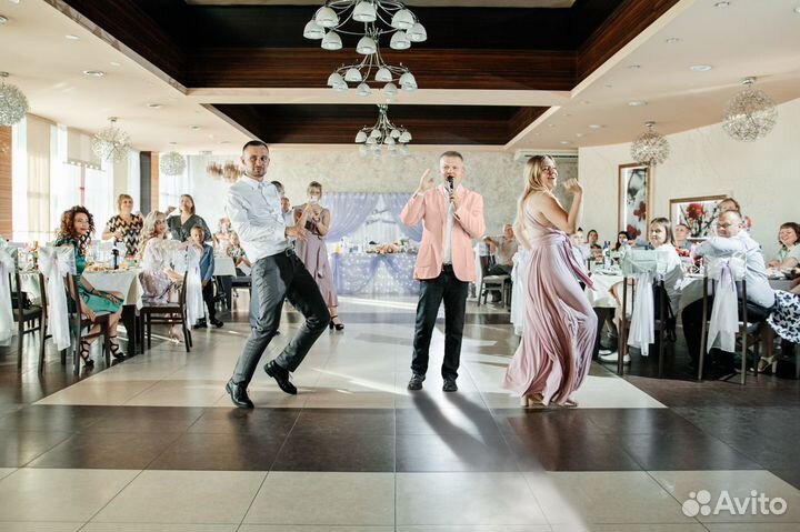 Ведущий Тамада и Диджей(поющий) на юбилей,свадьбу