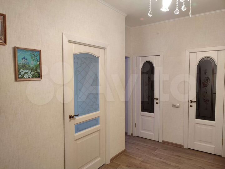 2-к. квартира, 57 м², 5/9 эт.