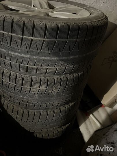 Колеса всборе 4шт 205/55/r16 Bridgestone