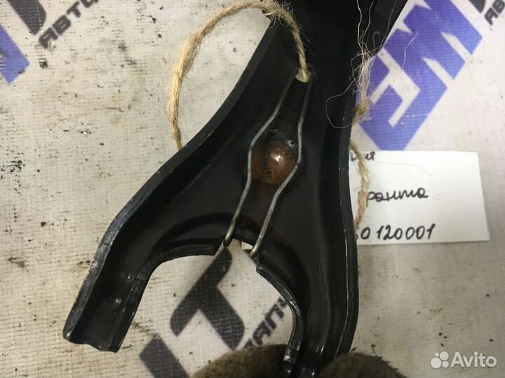 Вилка сцепления Лада Гранта