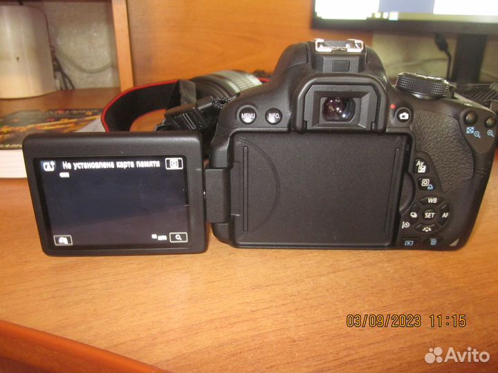 Canon eos 700d