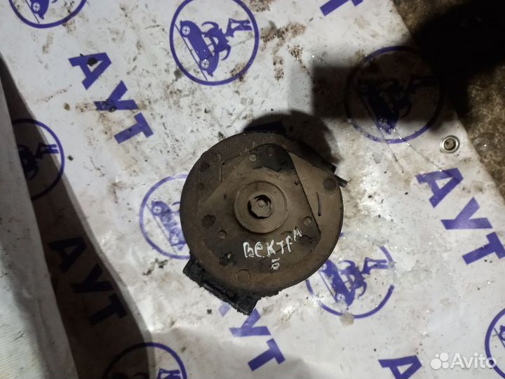 Компрессор кондиционера Opel Vectra B