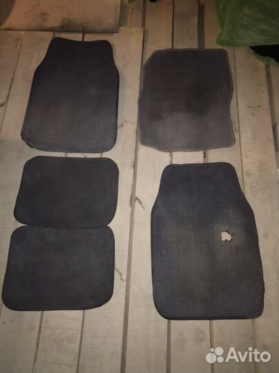 Автомобильные коврики на мазду