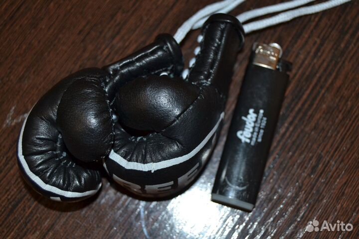 Сувенирные боксерские перчатки grin hill black