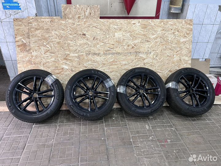 Диски 698М с резиной Michelin PA 5 x3 x4 g01 g02