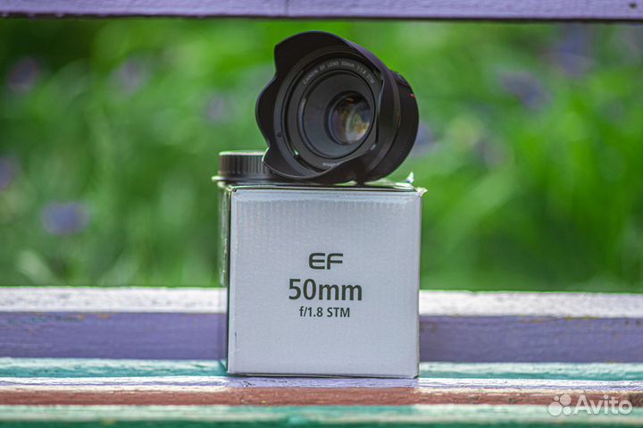Canon Объектив EF 50mm f/1.8 STM