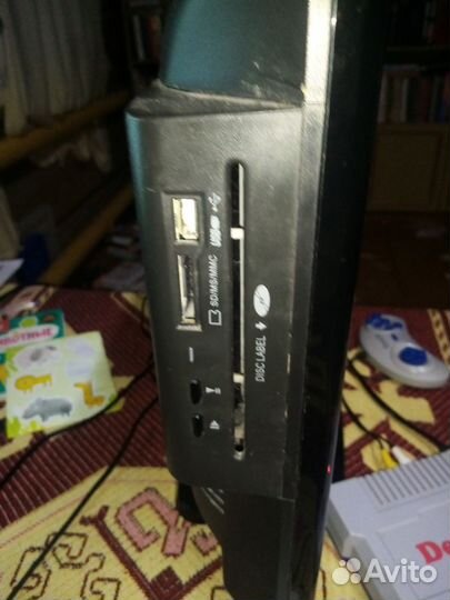 Телевизор с DVD