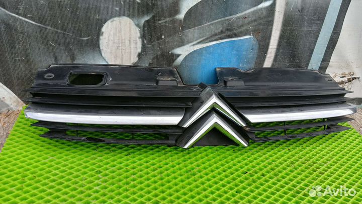 Решётка радиатора на Ситроен С5