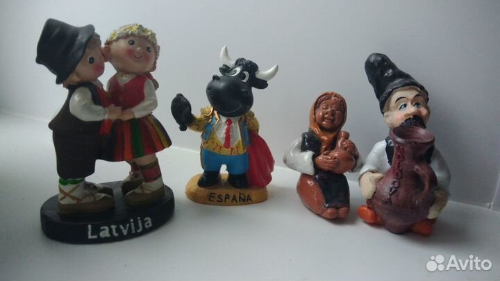 Статуэтки разных стран