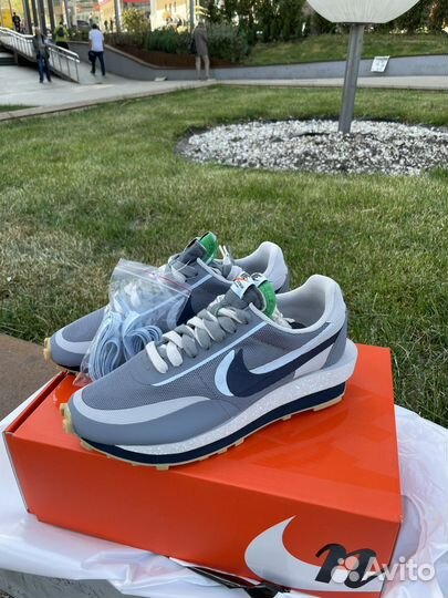 Nike LDWaffle x sacai x clot