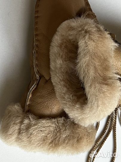 Варежки UGG коричневые кожаные с овечьей шерстью