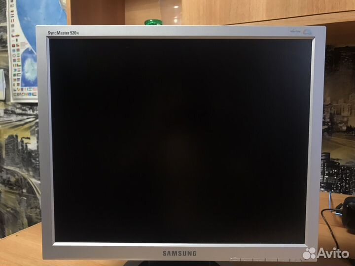 Монитор Samsung SyncMaster 920n