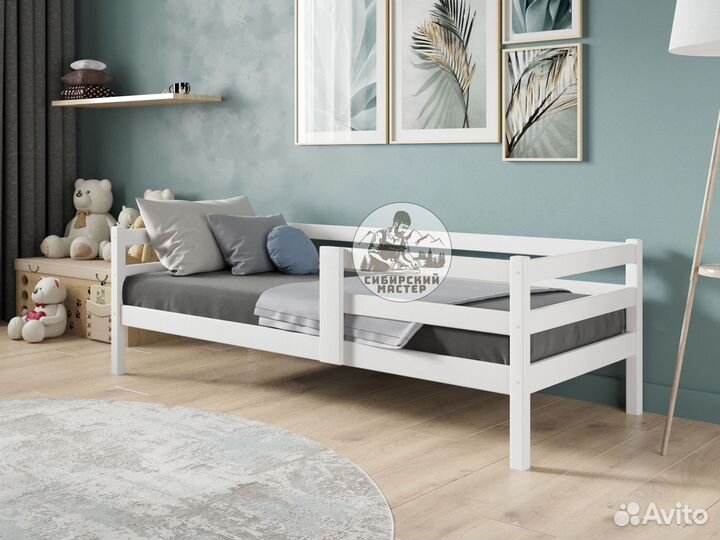 Кровать детская с бортиками