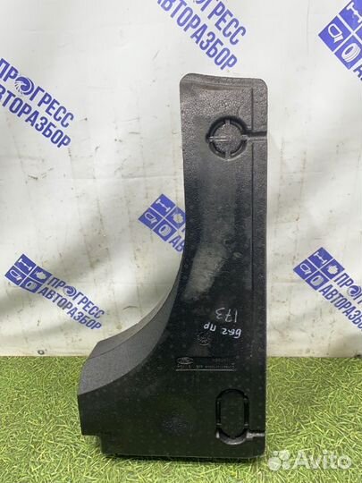 Ящик для инструментов задний правый Ford Focus 2