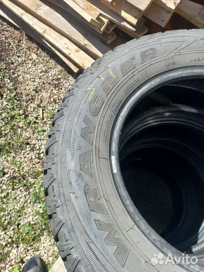 Goodyear Wrangler All-Terrain Adventure With Kevlar 265/65 R17 112T