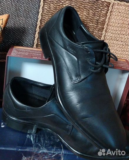 Мужские кожаные туфли Ecco tray р. 43
