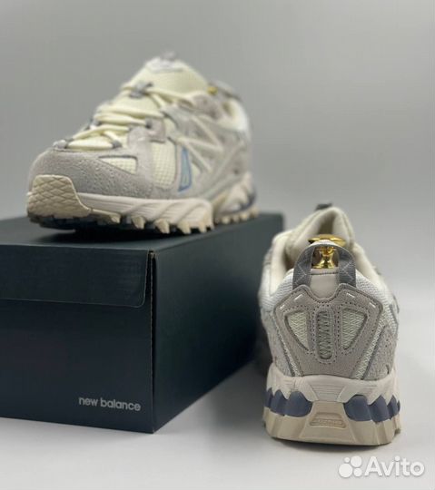 Кроссовки женские new balance