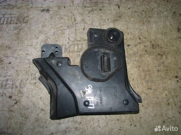 Накладка (кузов внутри) Land Rover Freelander 2 2