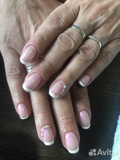 Наращивание ногтей, гель лак, педикюр