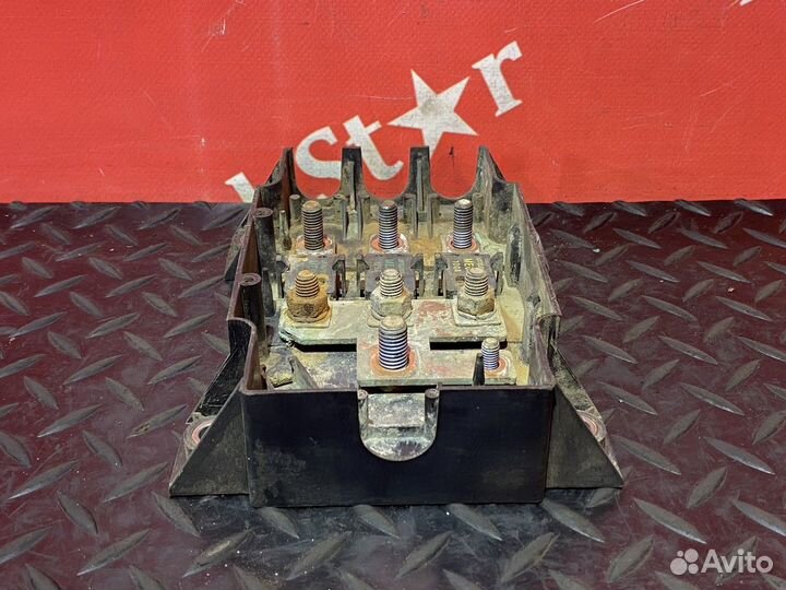 Блок силовых предохранителей Daf XF105