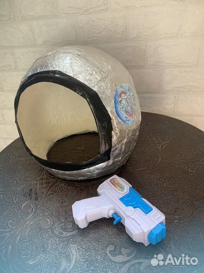 Шлем космонавта детский