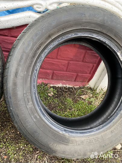 Goodyear EfficientGrip 225/60 R16 98W