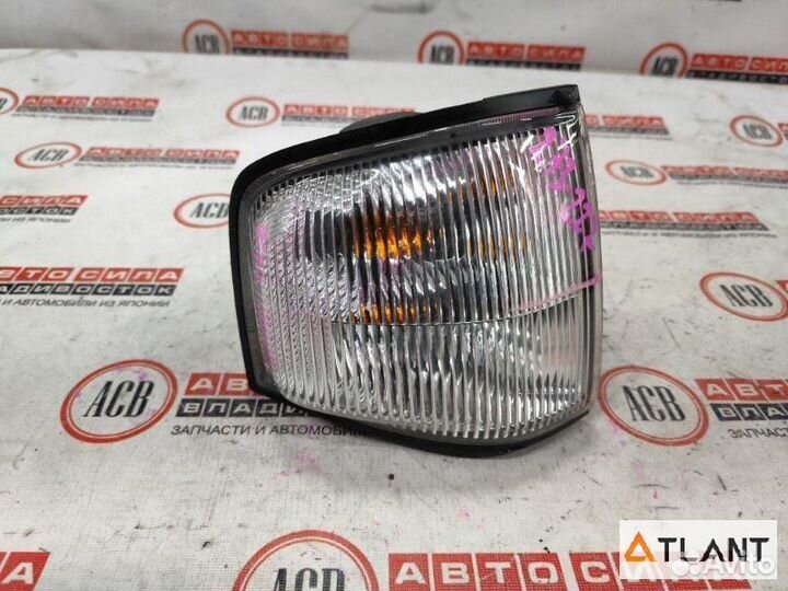 Габарит правый nissan vanette