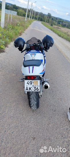 Suzuki gsxr 600 srad