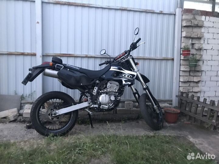 Kawasaki D-Tracker