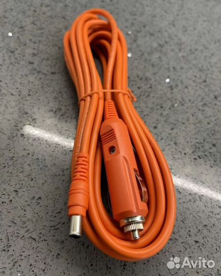 Кабель автозарядки JBL