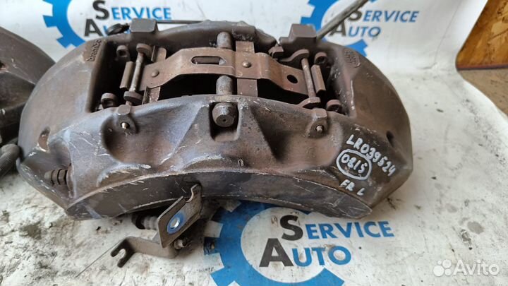 Range Rover Sport 14- Суппорт передний левый 0815