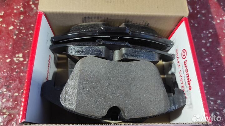 Колодки тормозные Jaguar S-Type/XF/XJ/XK 2.5-4.2