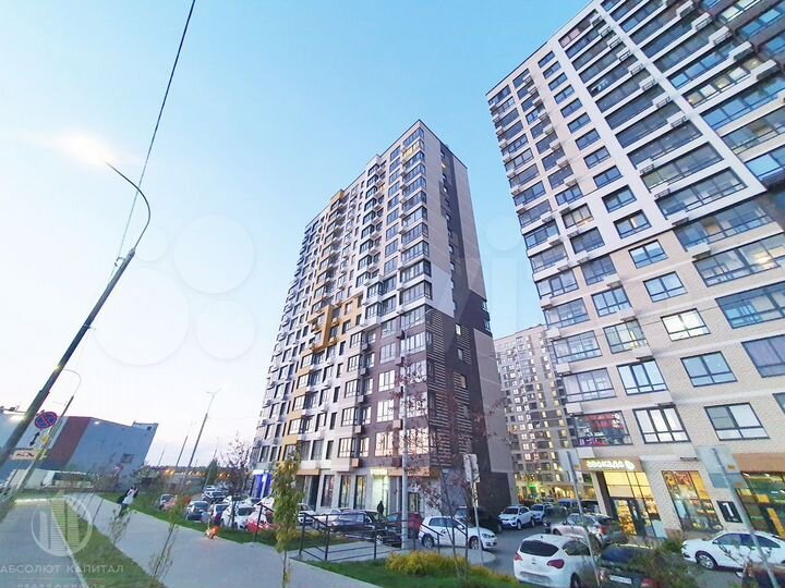 2-к. квартира, 66 м², 16/17 эт.