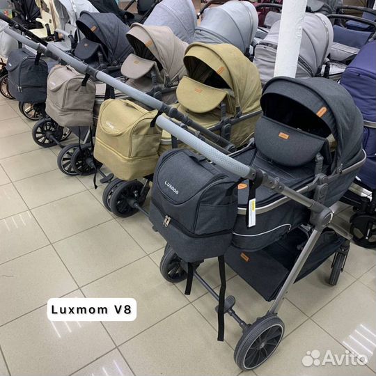 Коляска Luxmom V8 3 в 1 серый и черный цвет